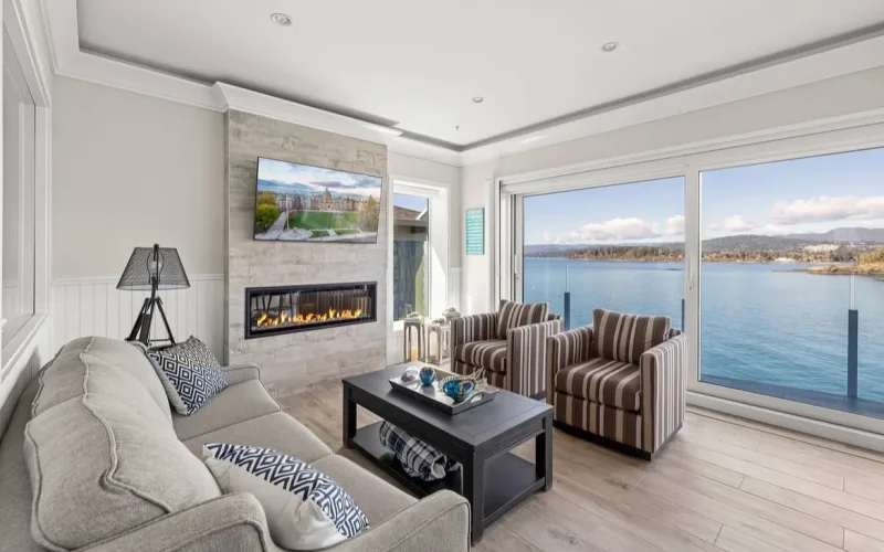 Grand Prize 10 Sooke Point 63
