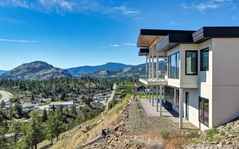 Grand Prize #6 Okanagan home photo 7